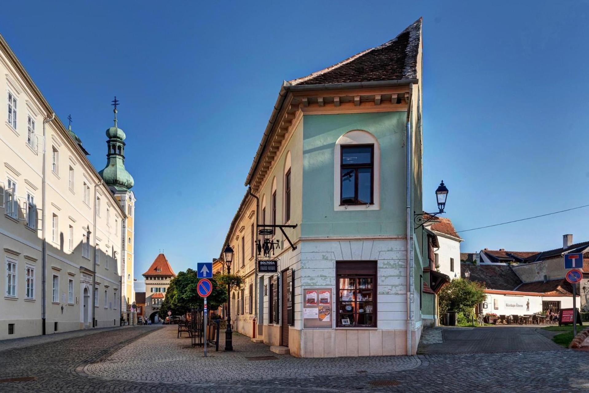Modern Medival Daire Kőszeg Dış mekan fotoğraf
